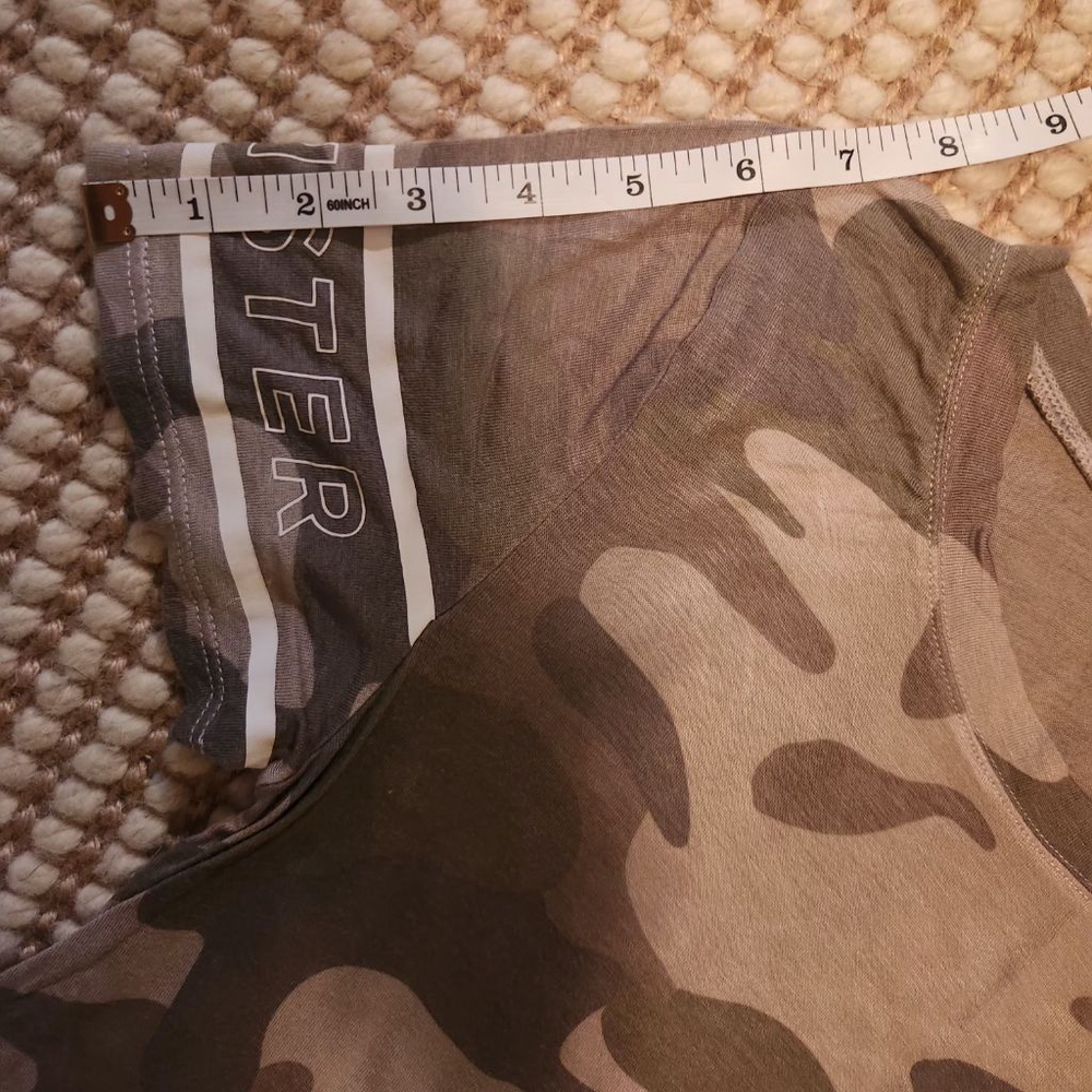 Juniors Vintage Camo Short Sleeve Tee M Cabinvcore, Preppy, Grunge Revival, NWOT - Picture 4 of 6